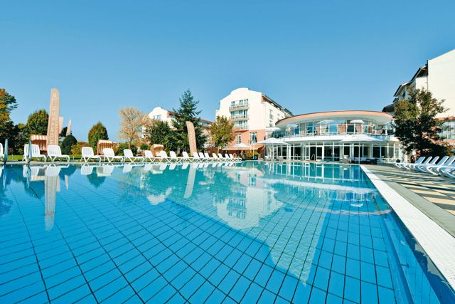 Der Außenpool des Hotels