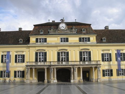Schloss Laxenburg — Außenansicht