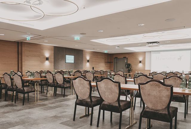 Hotel Hubertushof Anif