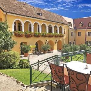 Symposion Hotel Althof Retz