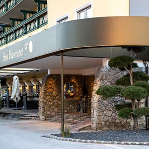 Hotel Hubertushof Anif